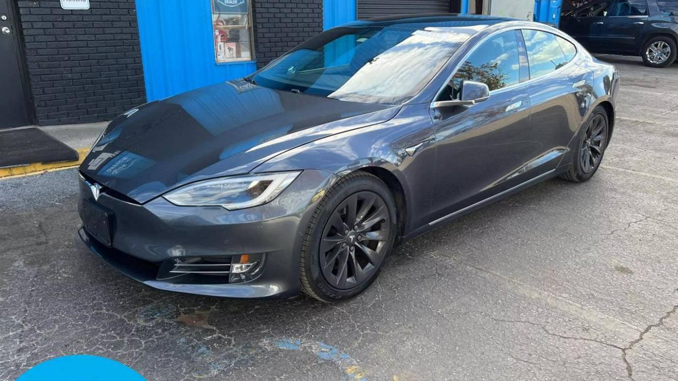 TESLA MODEL S 2018 5YJSA1E20JF270287 image